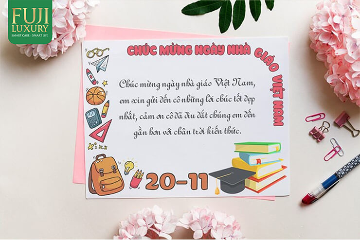 Một tấm thiệp xinh xắn sẽ thay các bạn học sinh nói lên tình cảm dành cho người thầy, người cô của mình